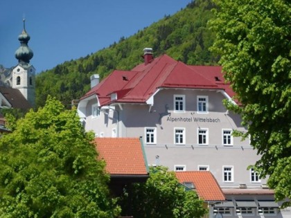 照片: Alpenhotel Wittelsbach &amp; Gikitzer's restaurant. lounge &amp; garten