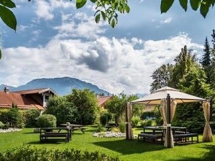 照片: Alpenhotel Wittelsbach &amp;amp; Gikitzer&amp;#039;s restaurant. lounge &amp;amp; garten